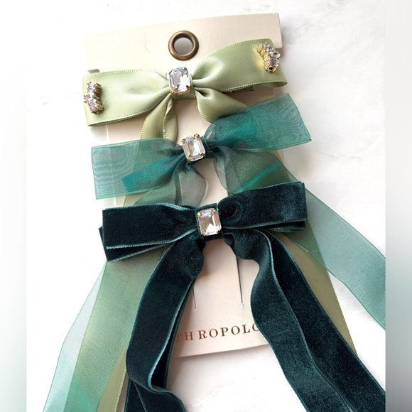 NWT Anthropologie Gemstone Bow Hair Clips Set of 3 Green - Picture 3 of 5